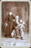 Michel (Isaac/Ike) Kaplan, Rukhama (Anna) Finkel and Minnie Kaplan