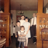 Allen Supowitz, Terry Supowitz, Robin Supowitz with Charles Supowitz, 1960