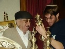 Emanuel (Mendel) Harris in Kehillath Israel Synagoge